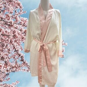 Vintage Victoria’s Secret Robe White/Pink One Size
